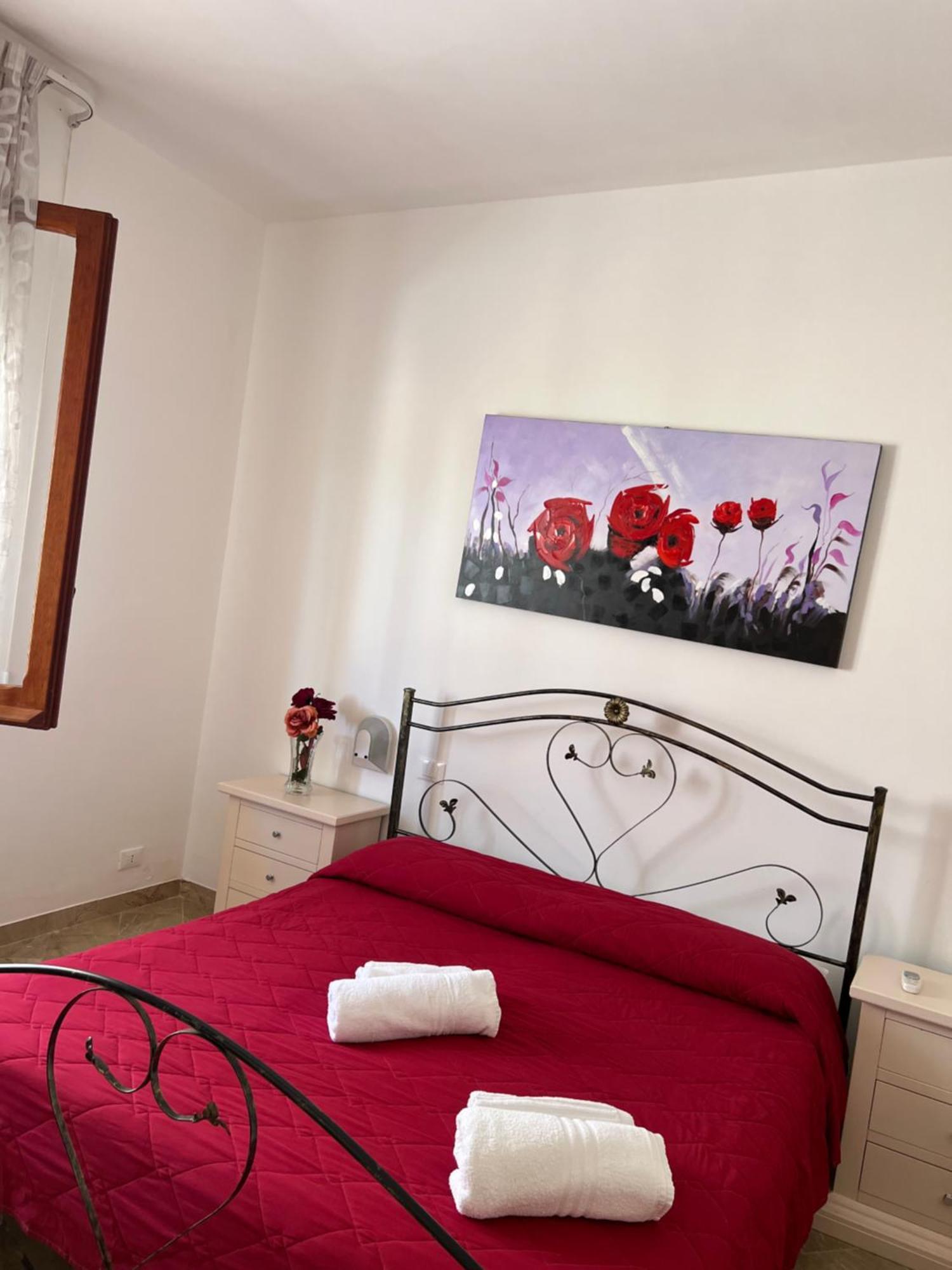 Villa Dolce Vita Rooms Castelluzzo Exterior photo